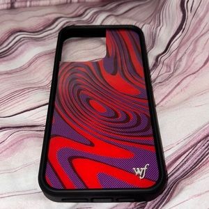Wildflower purple swerve case for IPhone 14 pro max BRAND NEW, perfect condition